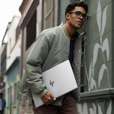 HP OmniBook 7 17.3" Traditional Laptop Intel Core Ultra 7 32GB RAM Intel Arc 140V 1TB SSD Storage Windows 11 Home 60Hz - Silver